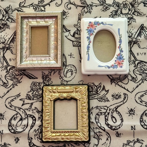 Vintage miniature photo frames cottagecore 4” x 5” - Picture 1 of 6